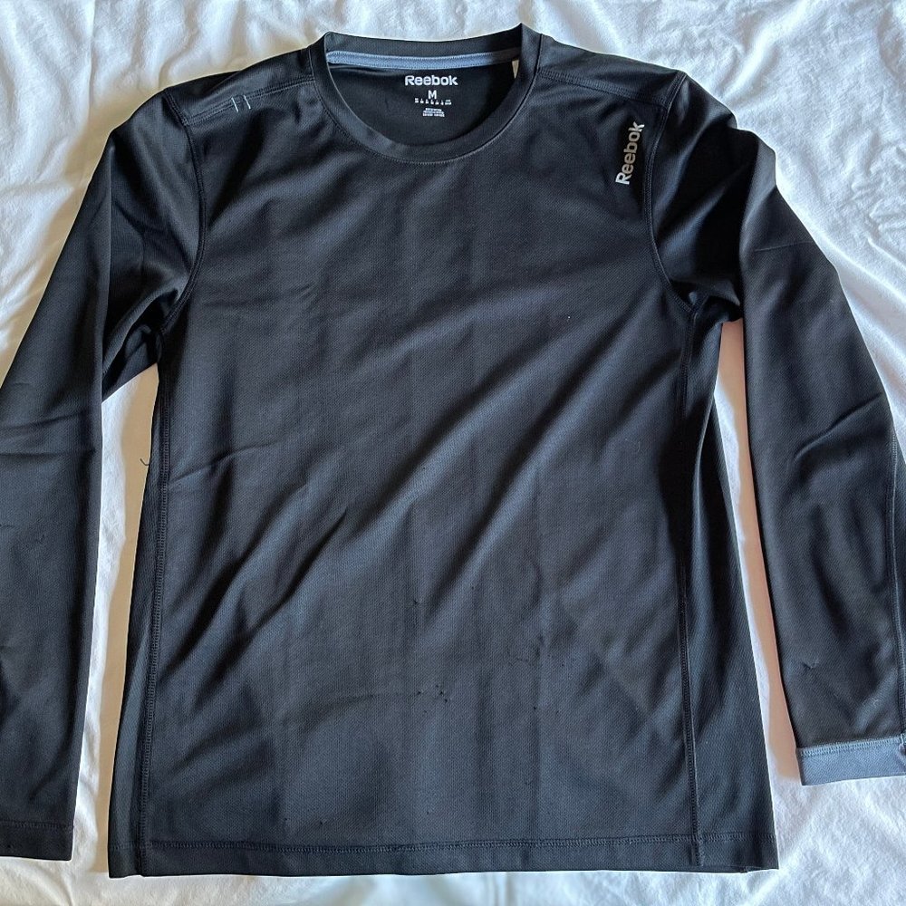 Reebok Men's Long Sleeve Athletic Shirt